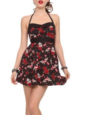 Hot Topic Women’s Skulls & Red Roses Retro Halter Dress Size Medium Rockabilly
